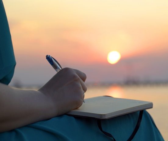 7 Ways Writing Can Be Therapeutic for You