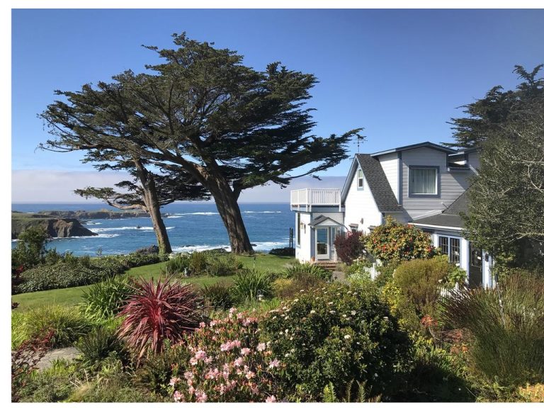 Plotting Madness on the Gorgeous California Coast